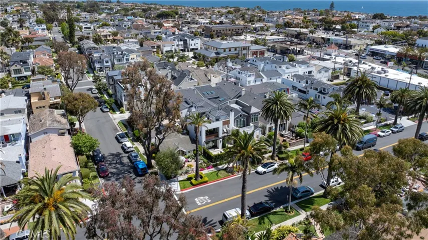 426 Marguerite, Corona Del Mar, California 92625