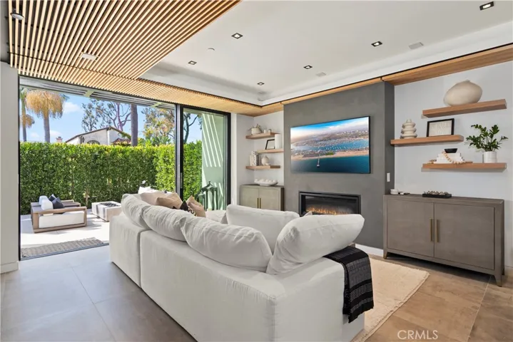 426 Marguerite, Corona Del Mar, California 92625