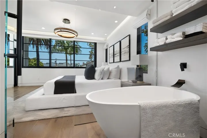 426 Marguerite, Corona Del Mar, California 92625