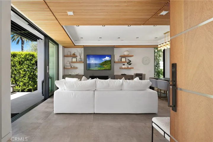 426 Marguerite, Corona Del Mar, California 92625