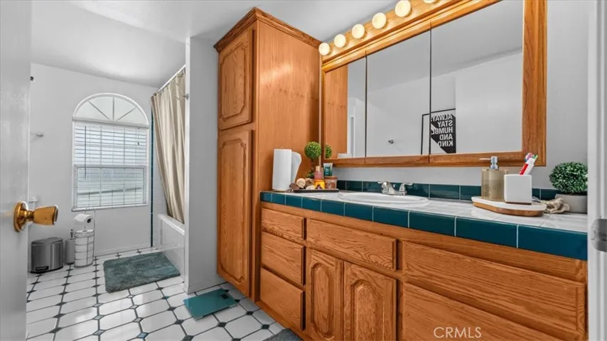 1513 W Cerritos Avenue, Anaheim, California 92802