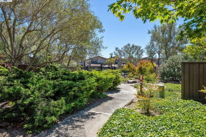 1230 Ballena Blvd, Alameda, California 94501