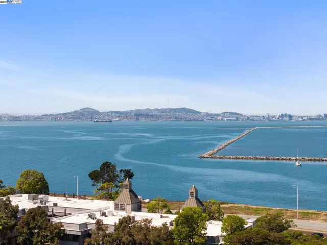 1230 Ballena Blvd, Alameda, California 94501