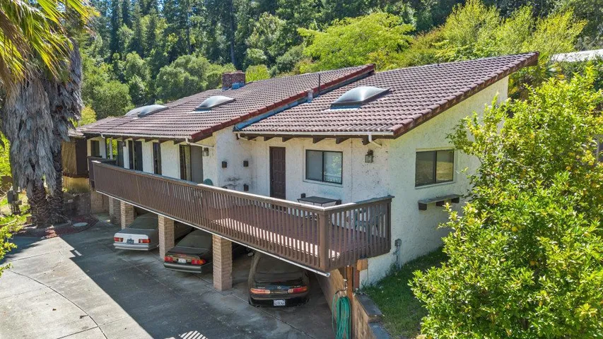 1239 La Madrona Drive, Santa Cruz, California 95060