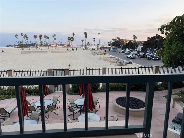 850 E Ocean Boulevard B3, Long Beach, California 90802