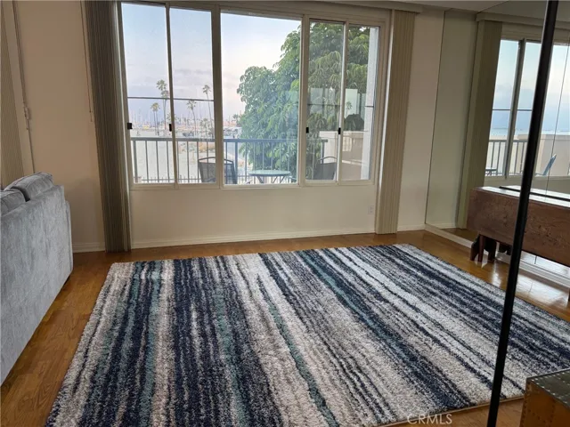 850 E Ocean Boulevard B3, Long Beach, California 90802