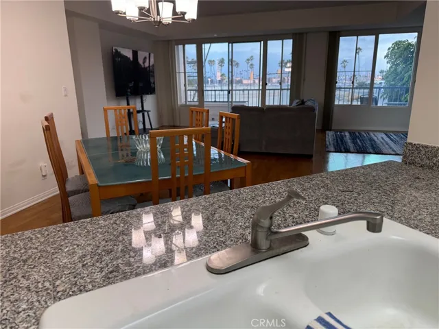 850 E Ocean Boulevard B3, Long Beach, California 90802