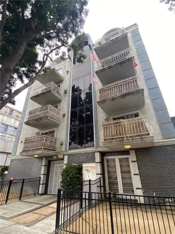 518 E 4th Street, Long Beach, California 90802