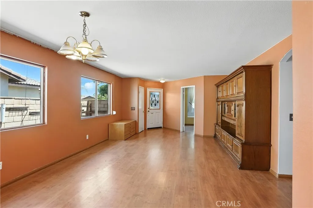 29193 Sunswept Drive, Lake Elsinore, California 92530 home-pic-26