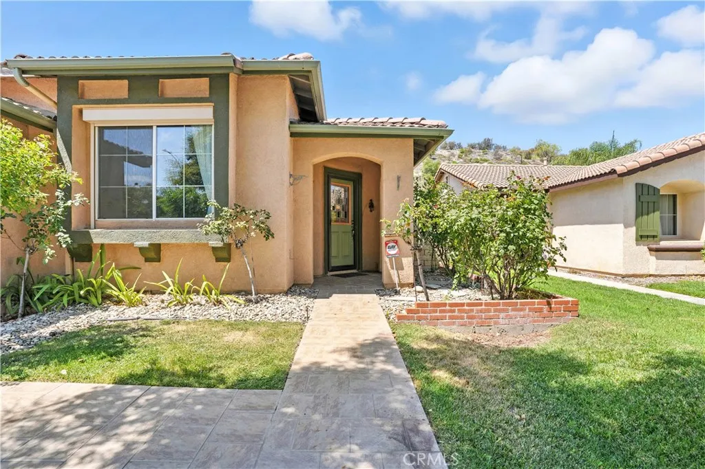 29193 Sunswept Drive, Lake Elsinore, California 92530 home-pic-5