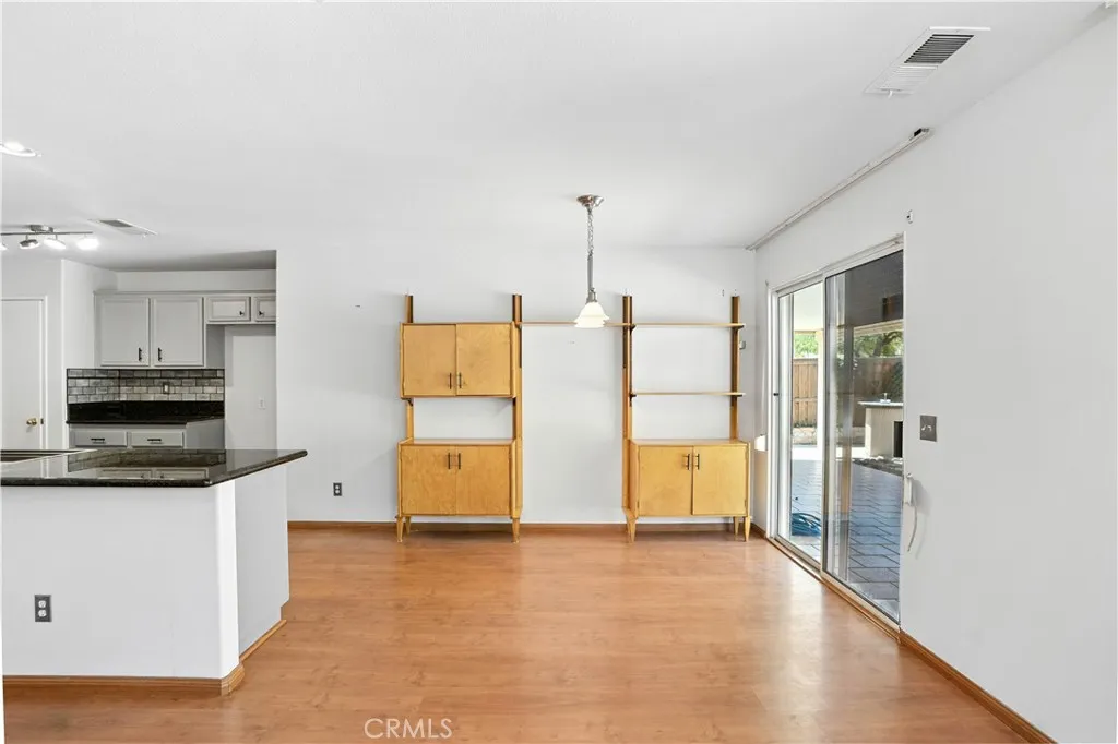 29193 Sunswept Drive, Lake Elsinore, California 92530 home-pic-22