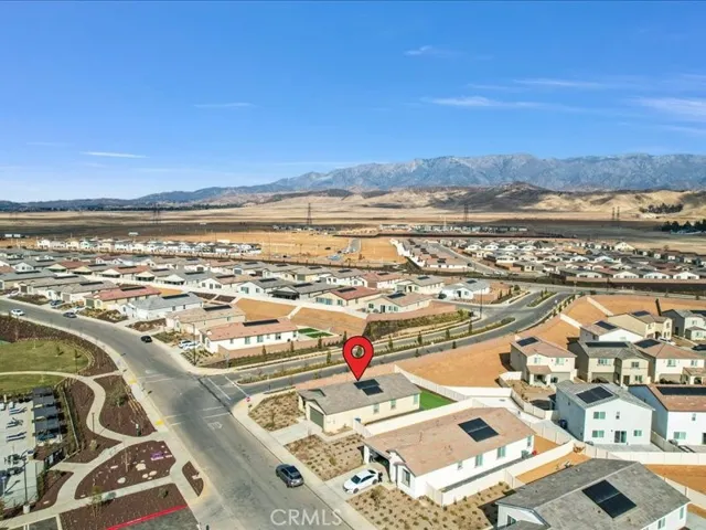 1474 Hummingbird Way, Banning, California 92220