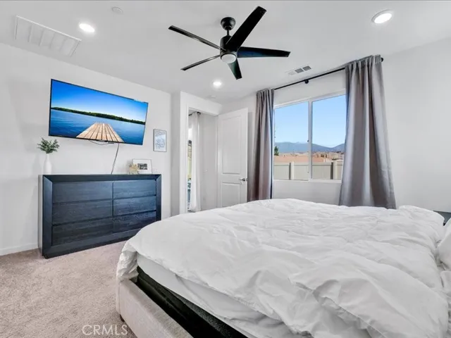 1474 Hummingbird Way, Banning, California 92220