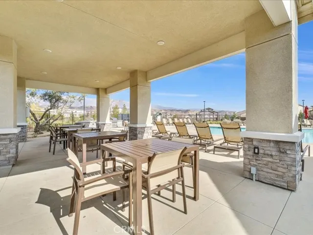 1474 Hummingbird Way, Banning, California 92220