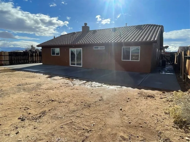 16392 Appletree Lane, Victorville, California 92395