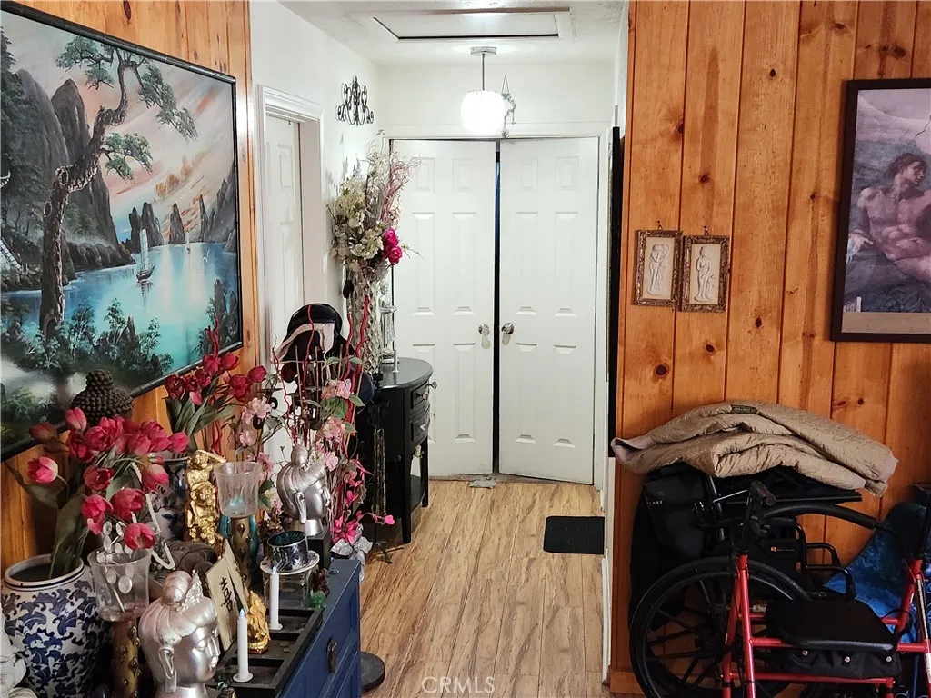 2164 Outer Hwy 2 S, Wrightwood, California 92397 home-pic-8