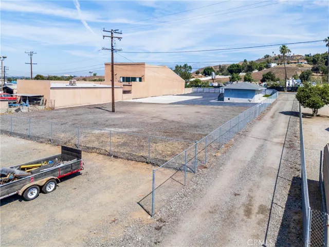 Fully Fenced Outer Perimeter of Office-Fenced driveway entrance