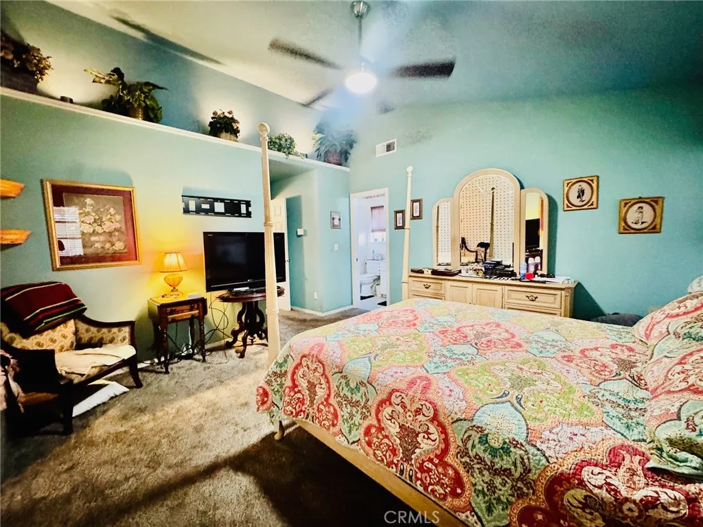 4189 W Providence Avenue, Fresno, California 93722 home-pic-20