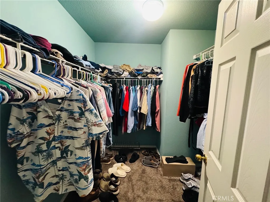 4189 W Providence Avenue, Fresno, California 93722 home-pic-22