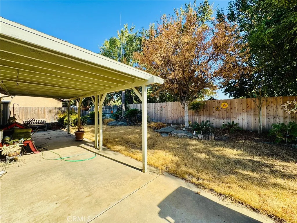 4189 W Providence Avenue, Fresno, California 93722 home-pic-23