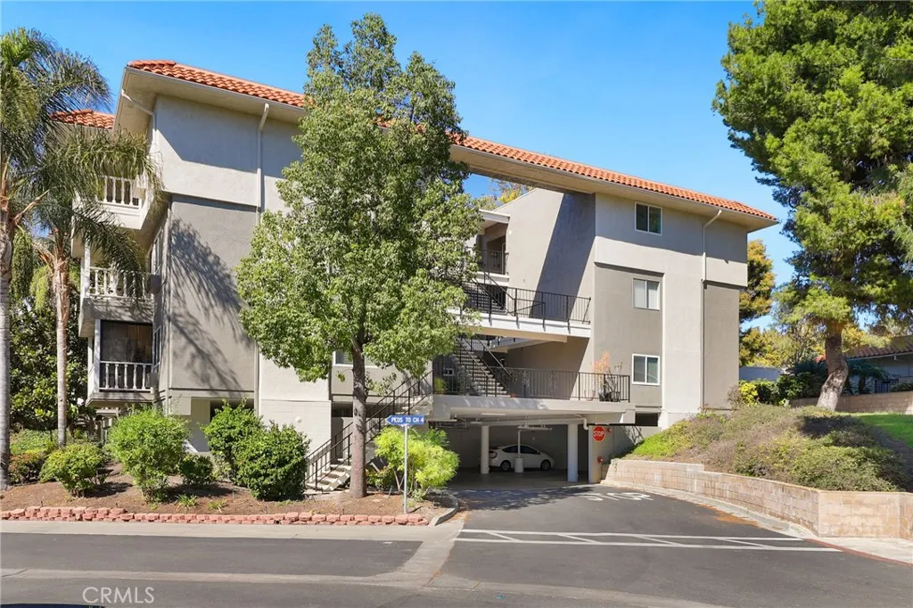 2402 Via Mariposa W 3a, Laguna Woods, California 92637 home-pic-0