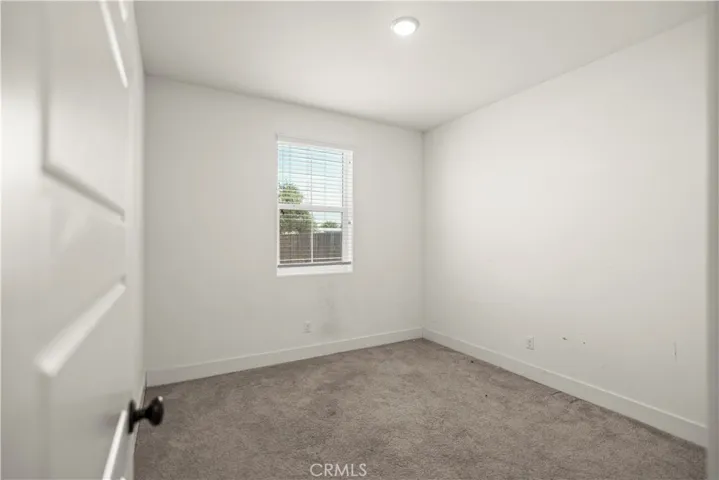5903 Cardano Avenue, Bakersfield, California 93313