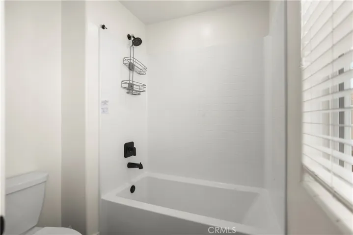 5903 Cardano Avenue, Bakersfield, California 93313