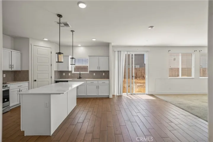 5903 Cardano Avenue, Bakersfield, California 93313