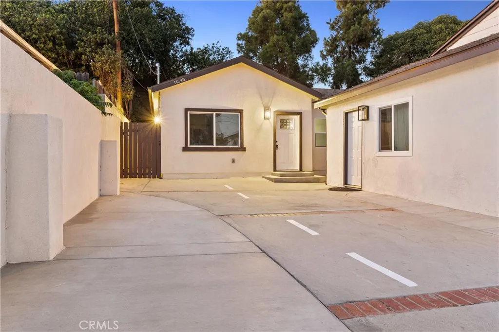 14545 Imperial Hwy, Whittier, California 90604, 3 Bedrooms Bedrooms, ,2 BathroomsBathrooms,Residential Lease,For Rent,Imperial Hwy,DW25190386