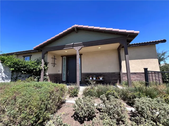 4646 S Amherst Privado, Ontario, California 91761, 2 Bedrooms Bedrooms, ,2 BathroomsBathrooms,Residential Lease,For Rent,Amherst Privado,WS25190464