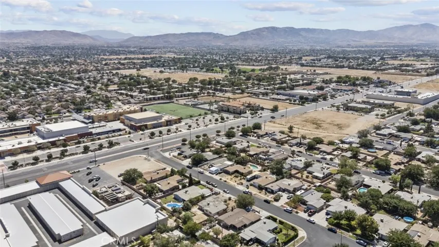 38434 Pond Avenue, Palmdale, California 93550