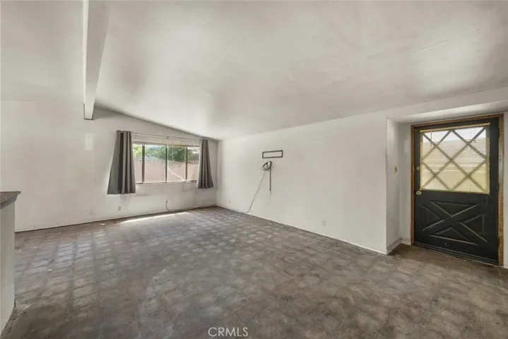 38434 Pond Avenue, Palmdale, California 93550