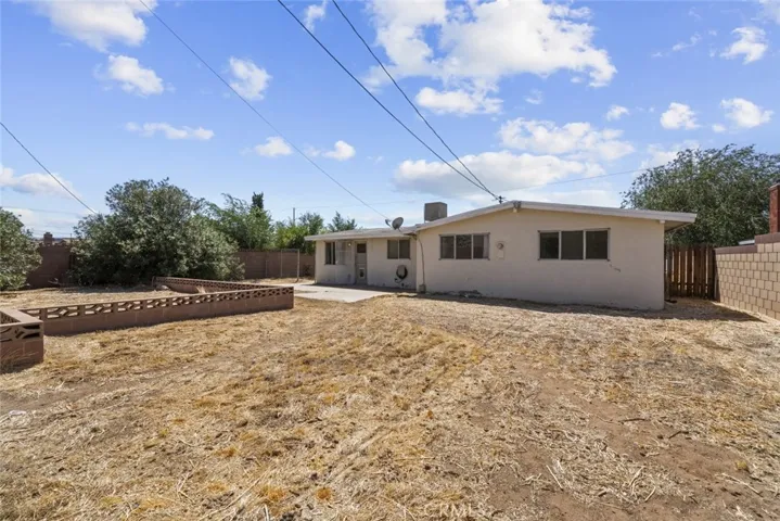 38434 Pond Avenue, Palmdale, California 93550