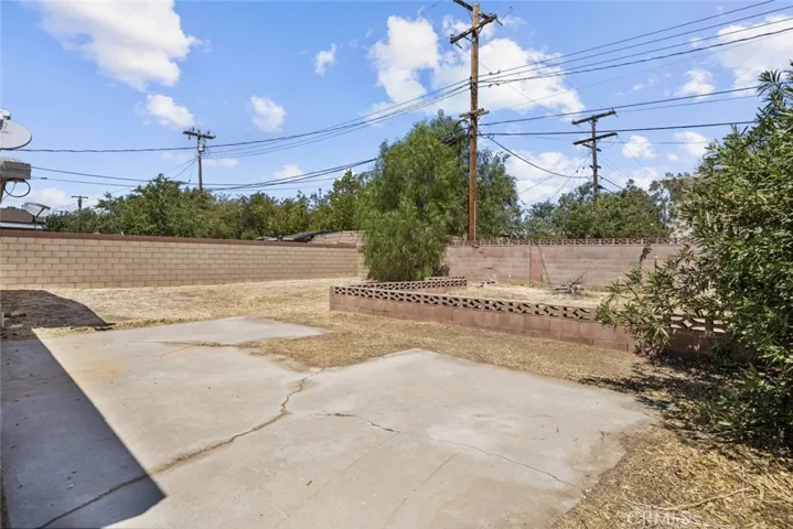 38434 Pond Avenue, Palmdale, California 93550