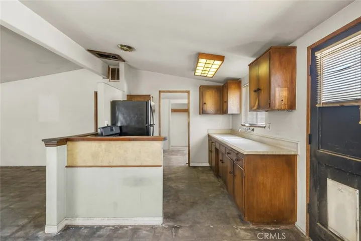 38434 Pond Avenue, Palmdale, California 93550