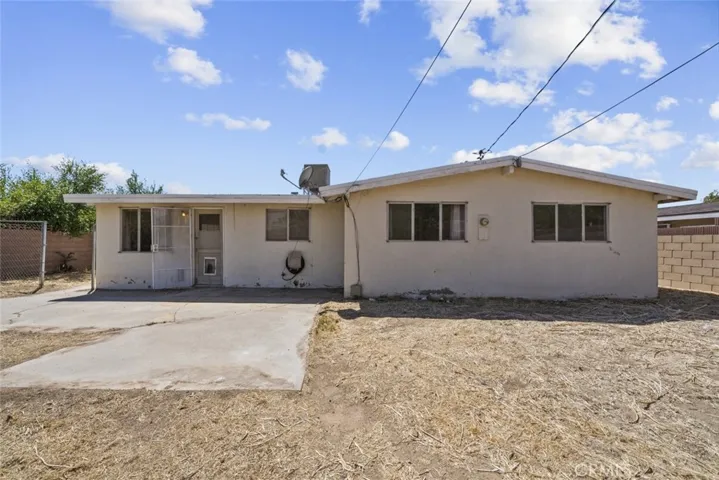 38434 Pond Avenue, Palmdale, California 93550