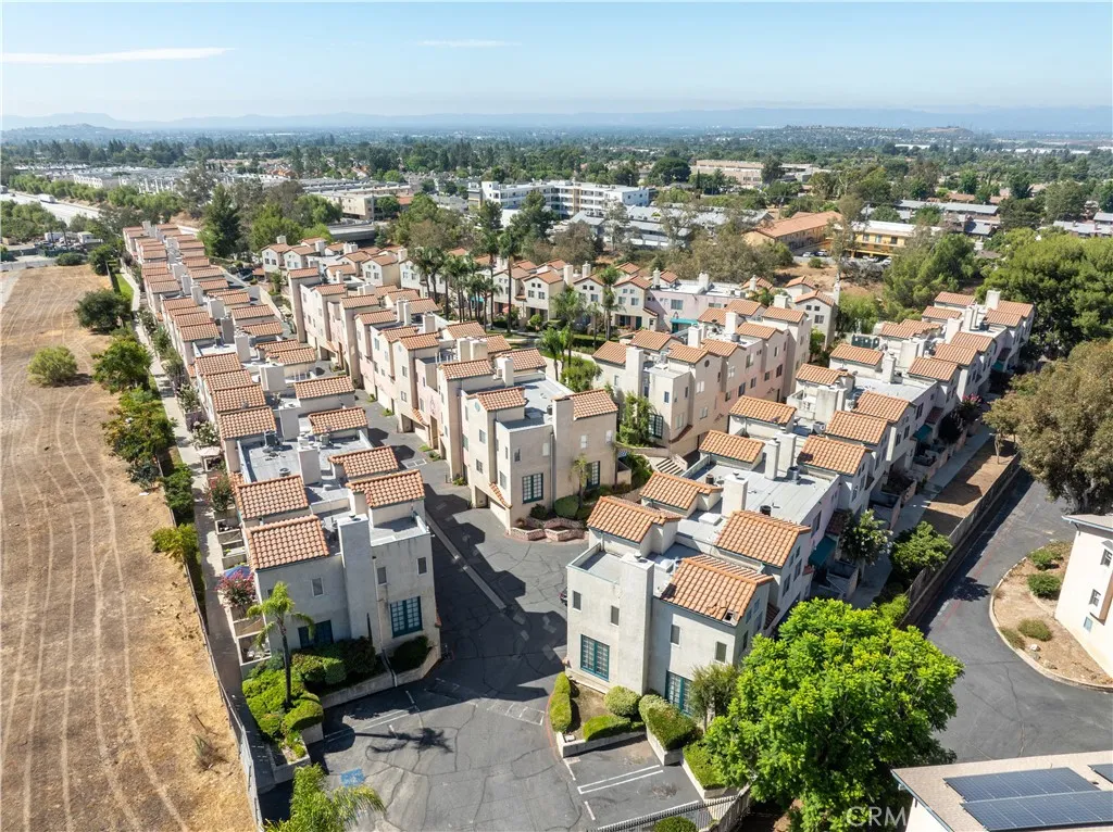 13901 Olive View Lane 68, Sylmar, California 91342, 3 Bedrooms Bedrooms, ,3 BathroomsBathrooms,Residential,For Sale,Olive View,SR25179368