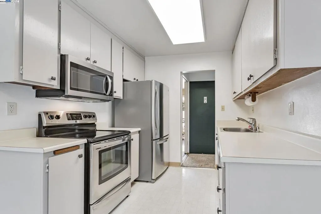 8975 Alcosta Blvd 104, San Ramon, California 94583 home-pic-17