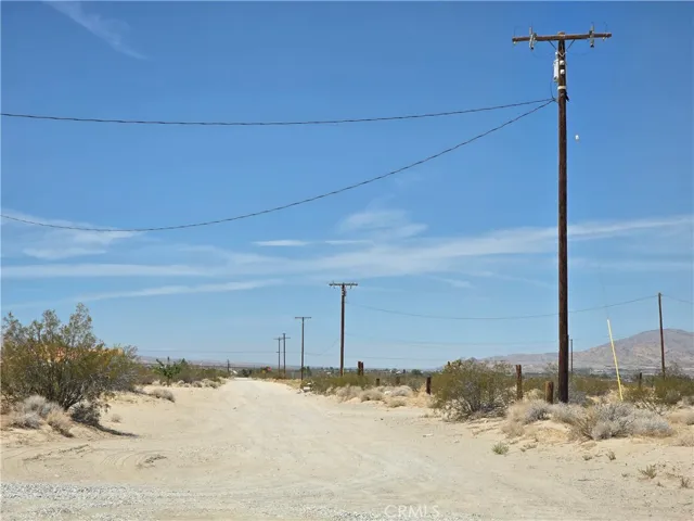 509 Harvest Moon Street, Lucerne Valley, California 92356