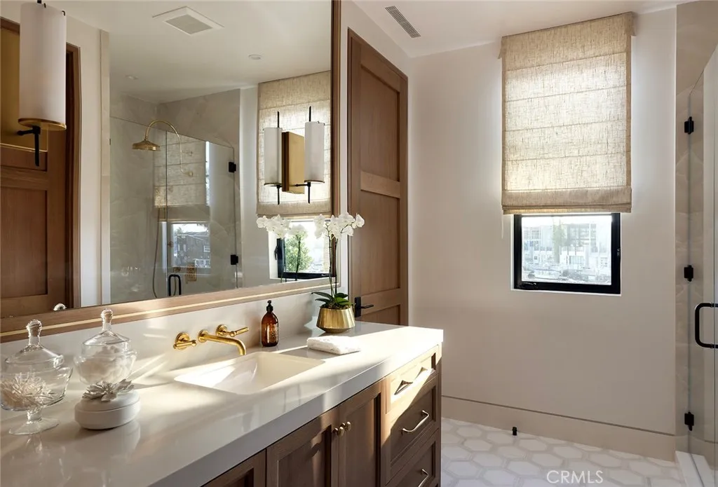 615 Lido Park Drive, Newport Beach, California 92663 home-pic-37