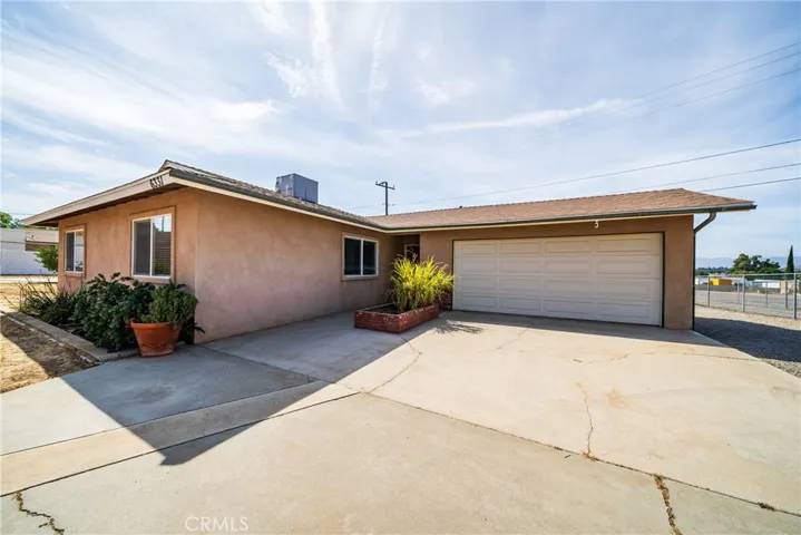 plenty of space & 2 car garage