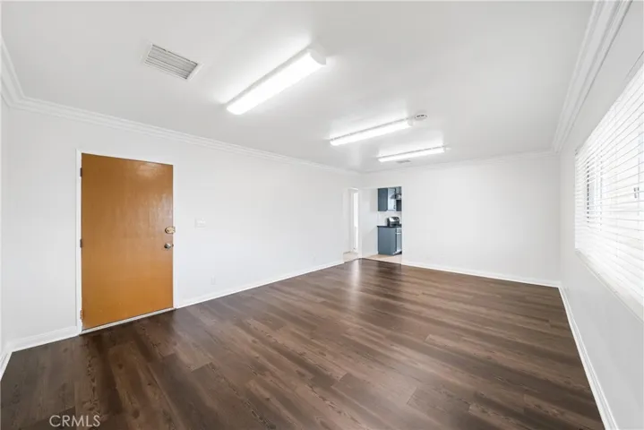 entry to living room