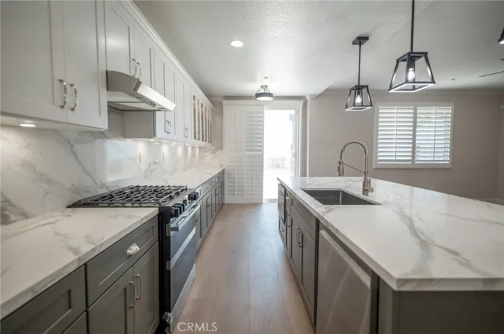 14669 Bison Lane, Fontana, California 92336