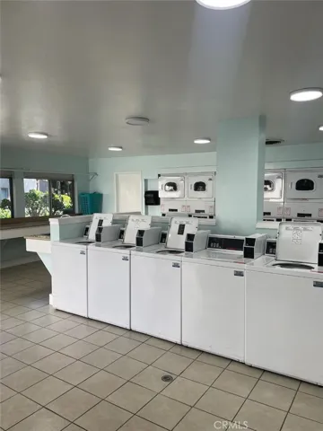 Laundry 2