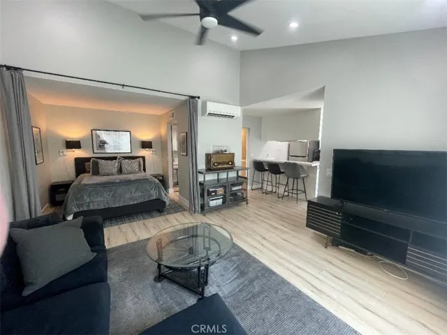 1340 Cabrillo Park Drive F, Santa Ana, California 92701