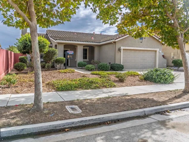 223 Apple Avenue, Greenfield, California 93927