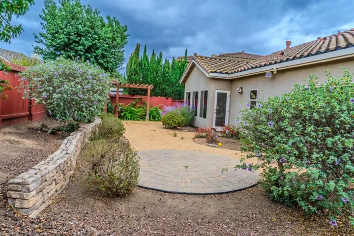 223 Apple Avenue, Greenfield, California 93927