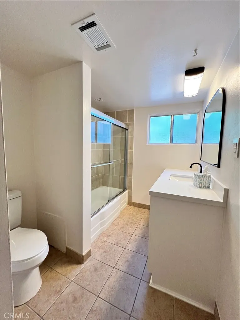 38710 Yucca Tree Street, Palmdale, California 93551 home-pic-31