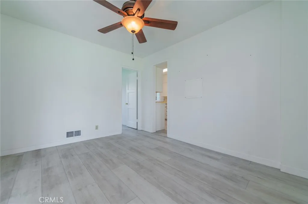 212 W Las Flores Avenue, Arcadia, California 91007 home-pic-16
