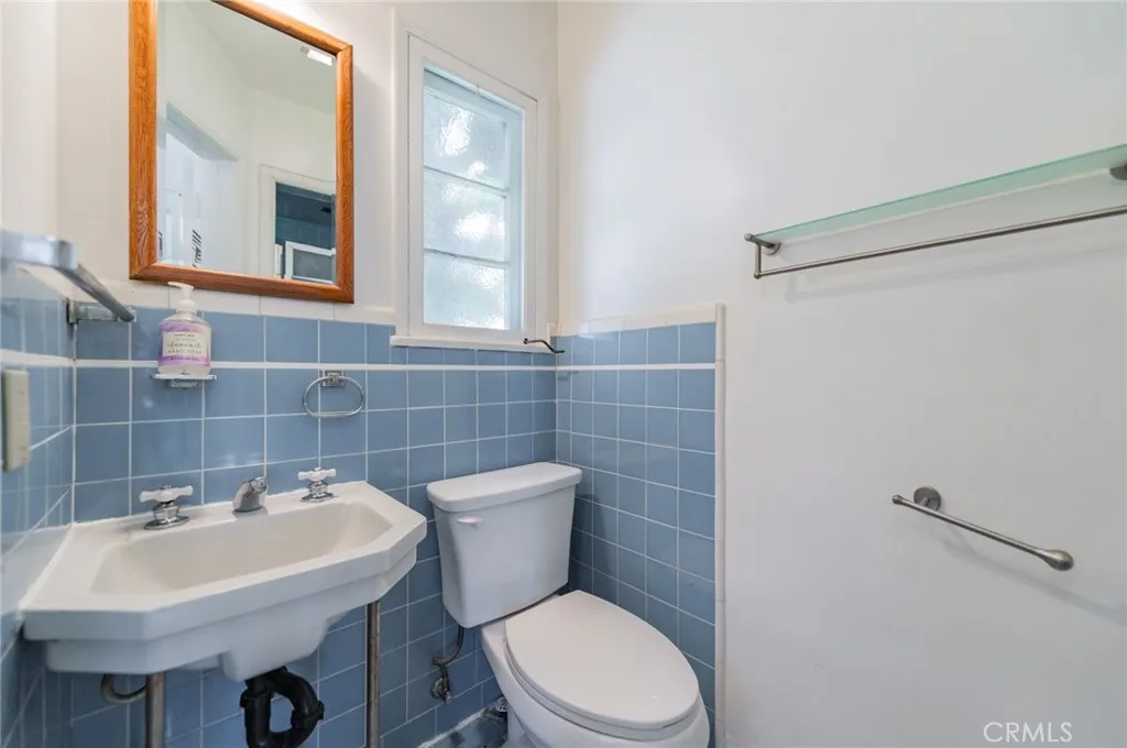 212 W Las Flores Avenue, Arcadia, California 91007 home-pic-21